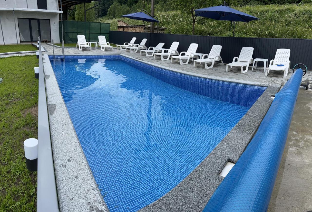 Hotel Фенікс Jaremcze Zewnętrze zdjęcie