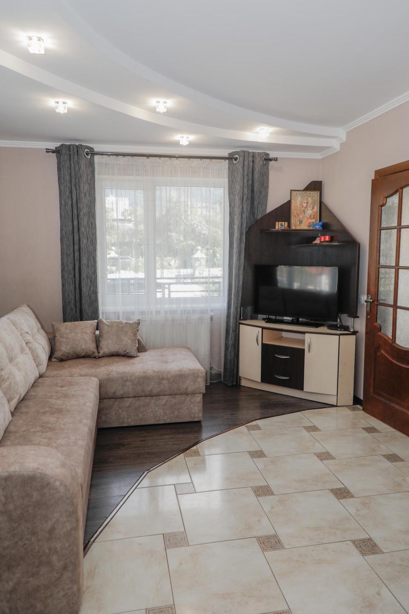 Hotel Фенікс Jaremcze Zewnętrze zdjęcie