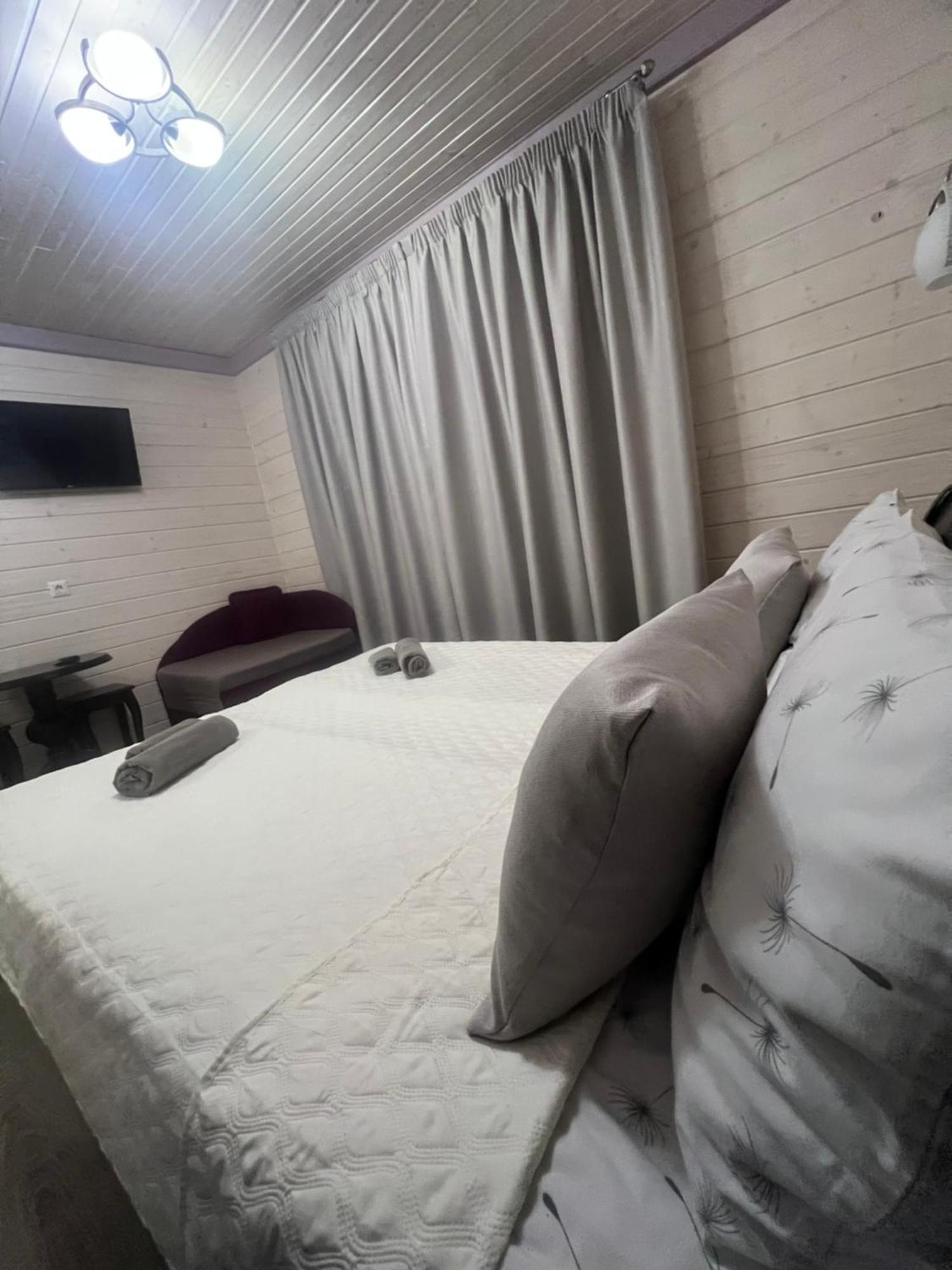 Hotel Фенікс Jaremcze Zewnętrze zdjęcie